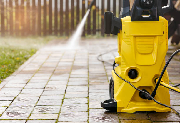 Best Playground Equipment Cleaning  in Lackawanna, NY